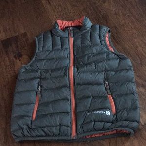 Free Country Boys puffer Vest medium 10-12